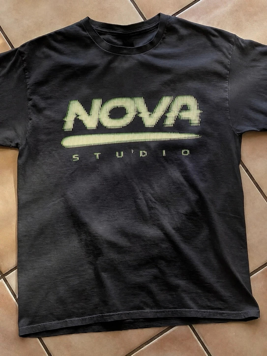 2026 Vintage Glitch Harf Baskı - Men'S Fashion Nova Shirts incelemesi ve fiyatı